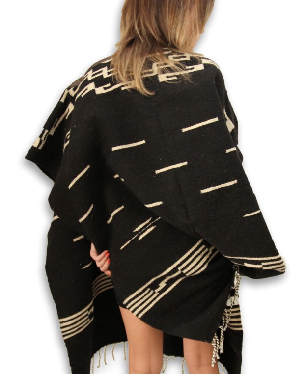Buying Men’s Poncho For Costume Parties Guide