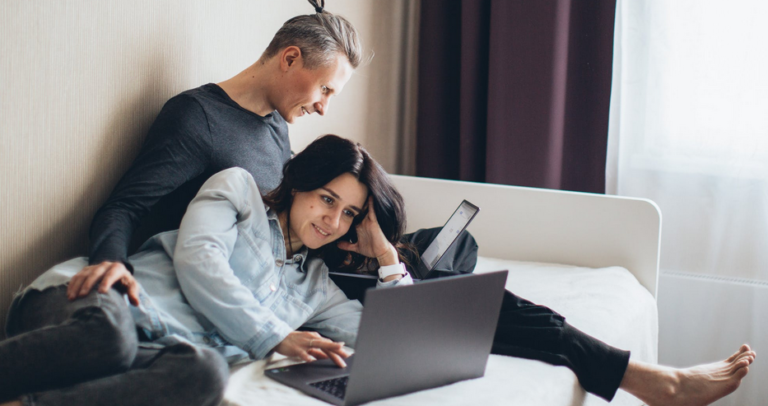 Guide to Selecting the Right Movie Streaming Service